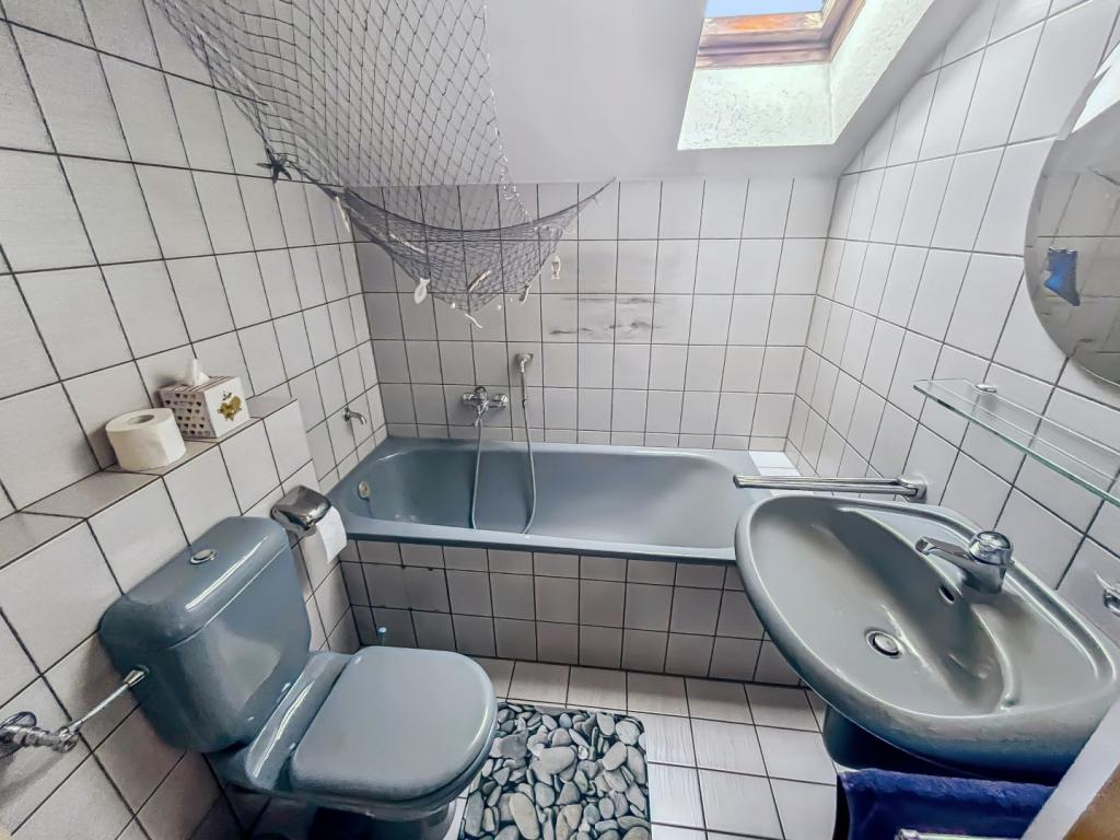 Badezimmer DG