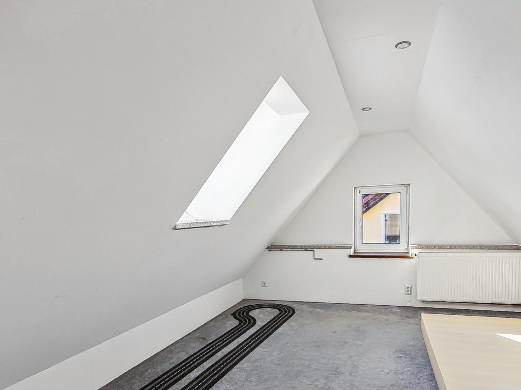 Spitzboden Zimmer 1