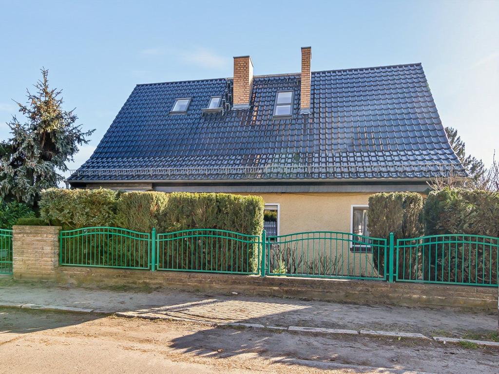 Straßenansicht