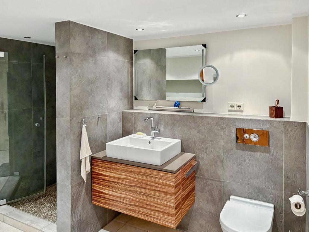Badezimmer KG