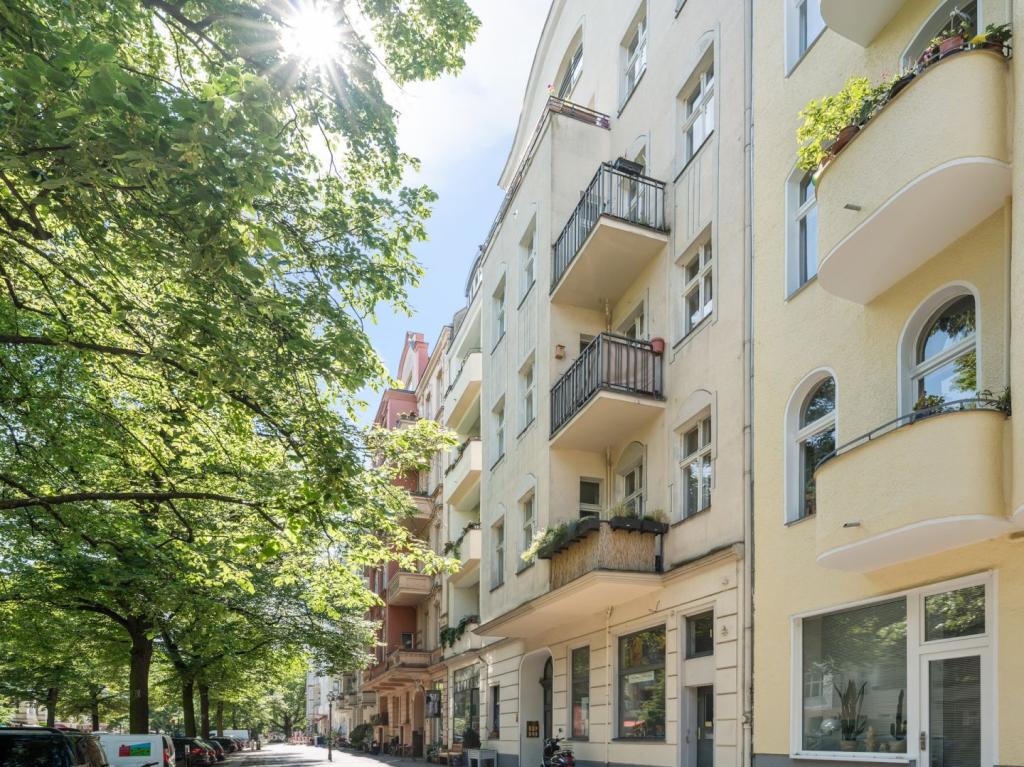 Gepflegtes Mehrfamilienhaus