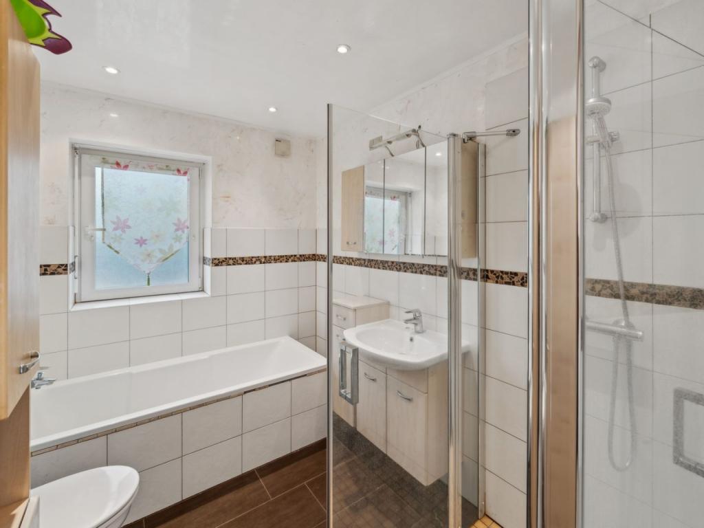 Badezimmer EG