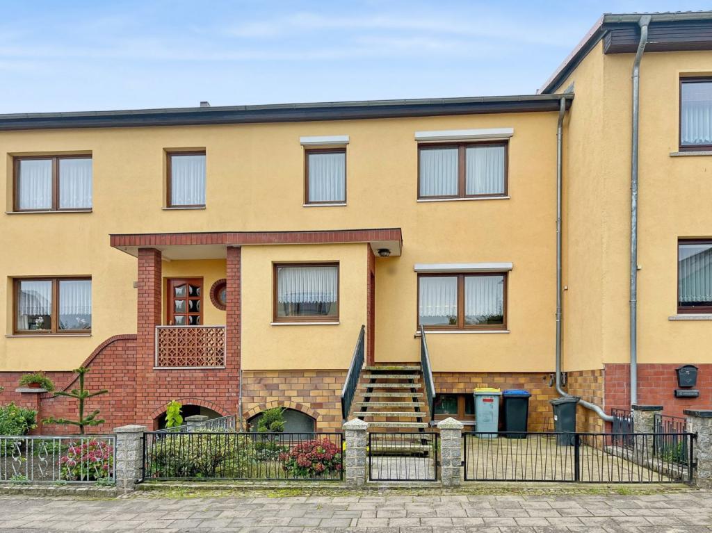 Hausansicht - Eingang