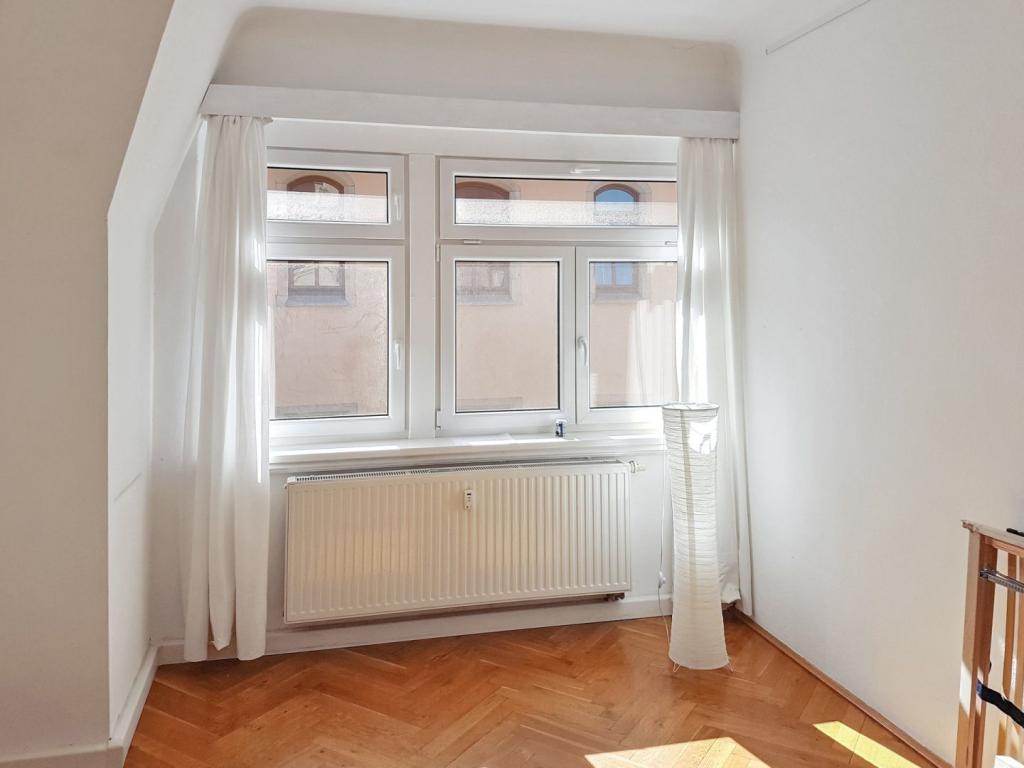 Zimmer Ansicht II