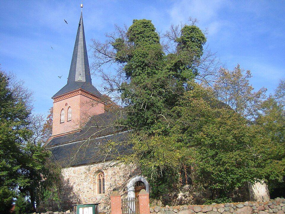 Neverin Kirche