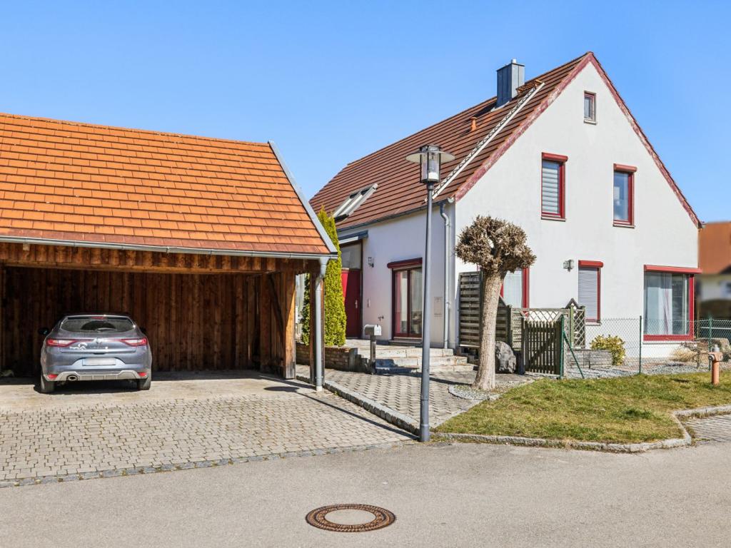Haus und Carport