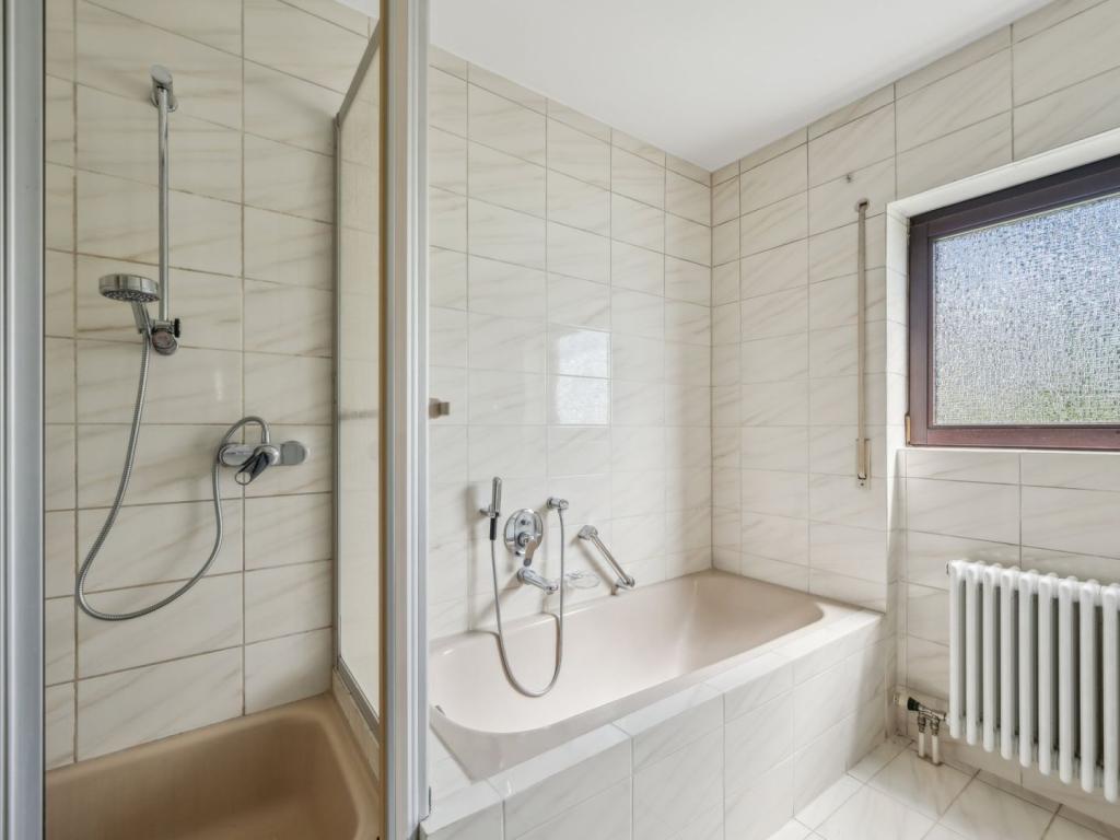 Badezimmer I