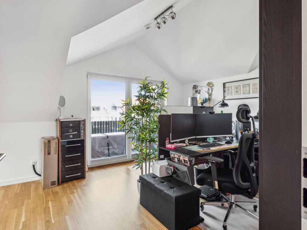 Gäste-Arbeitszimmer 1. Ansicht