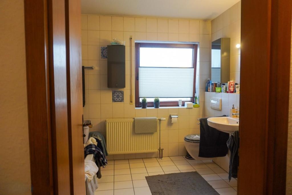 Badezimmer EG