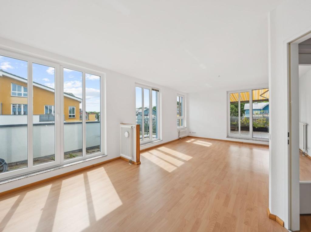 Wohn- und Esszimmer I