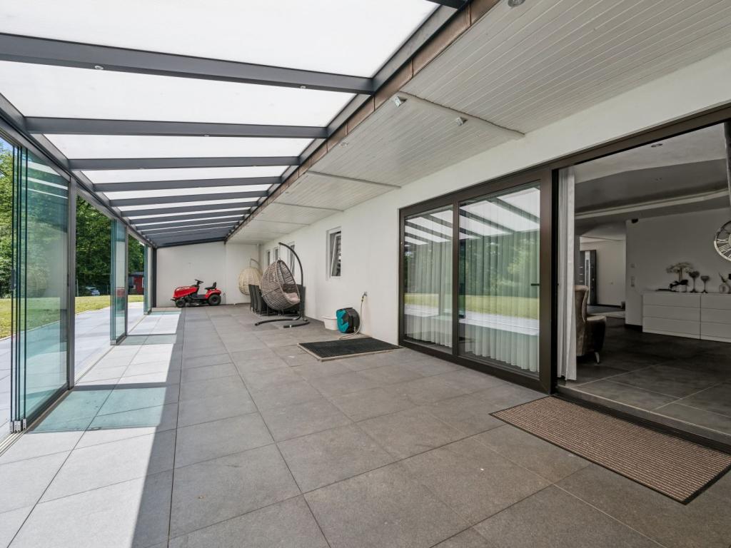 EG WHG. 1 Überdachte Terrasse