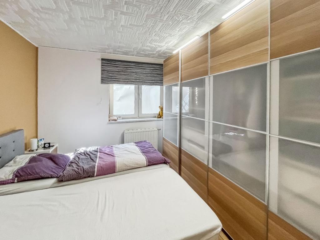 Schlafzimmer Kellergeschoss