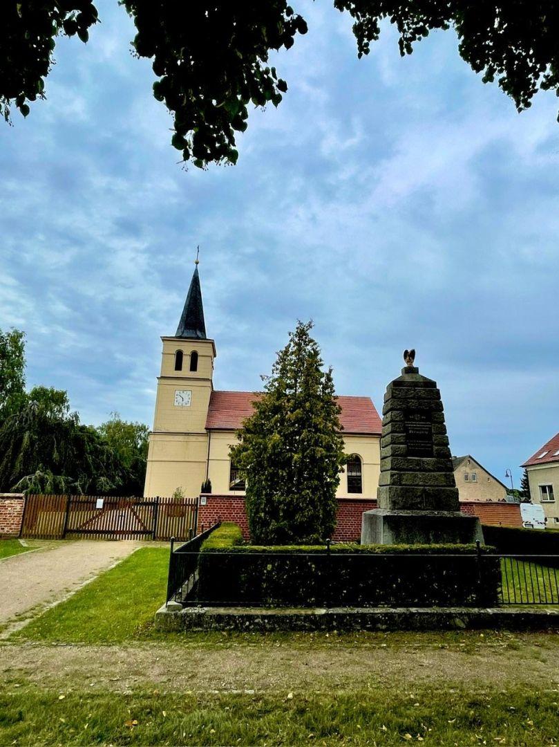 Vorplatz