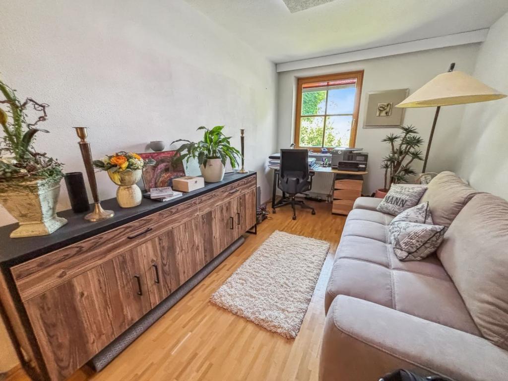 Kind - Büro