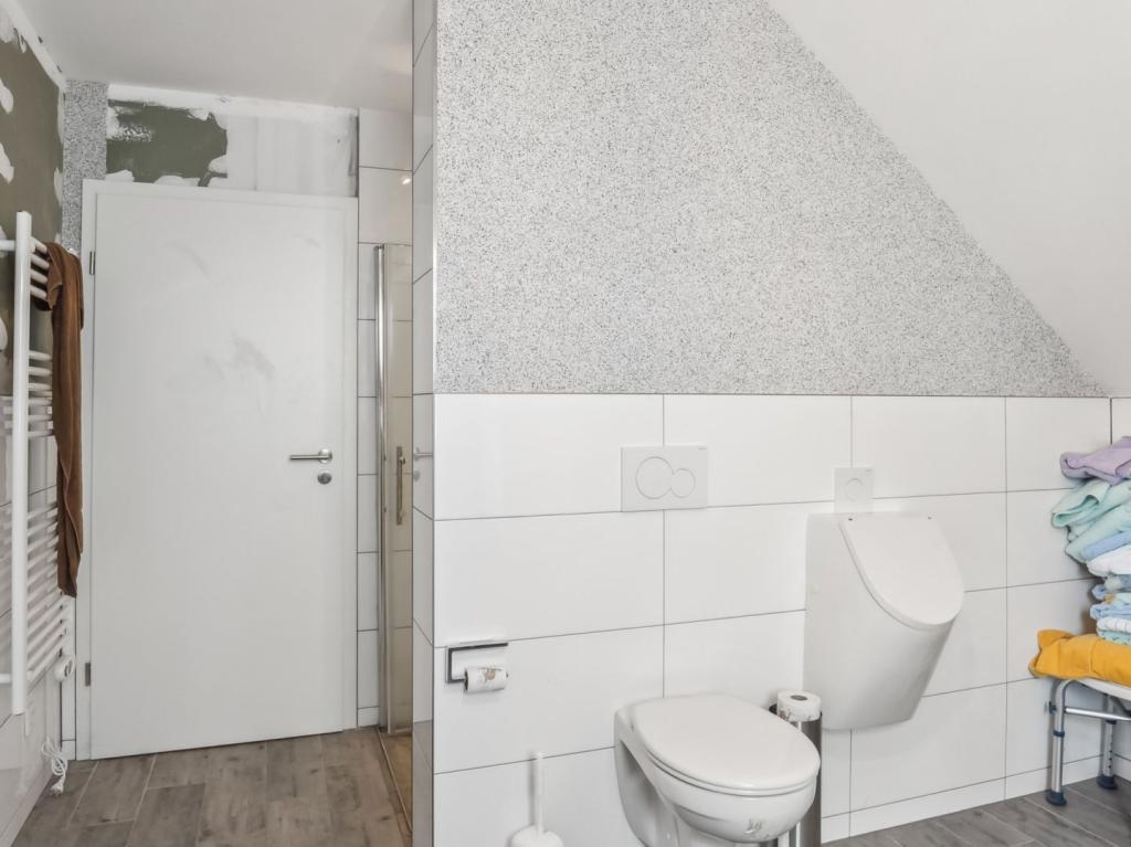 Badezimmer DG
