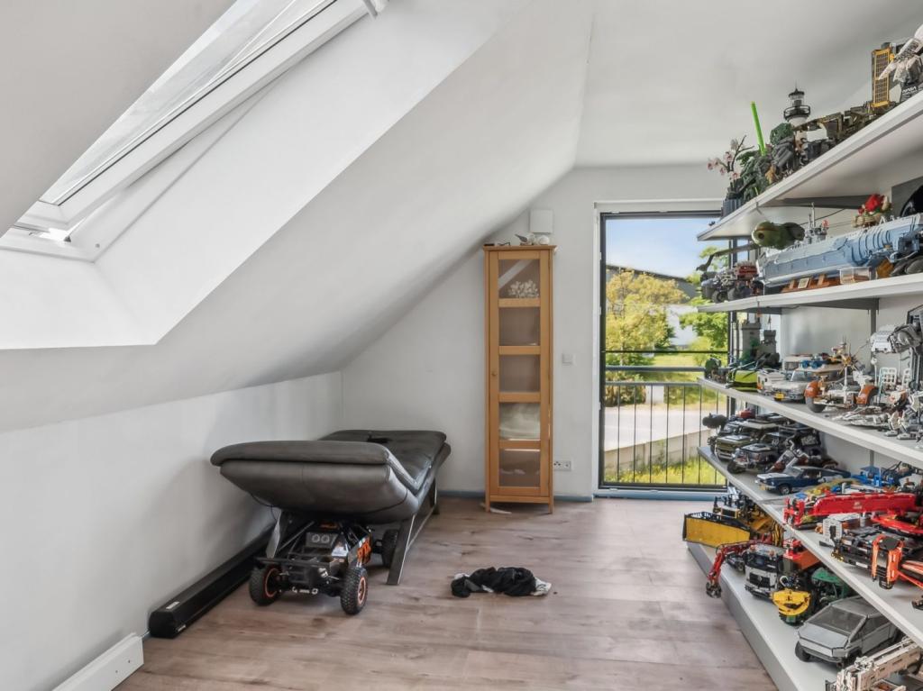 Zimmer DG