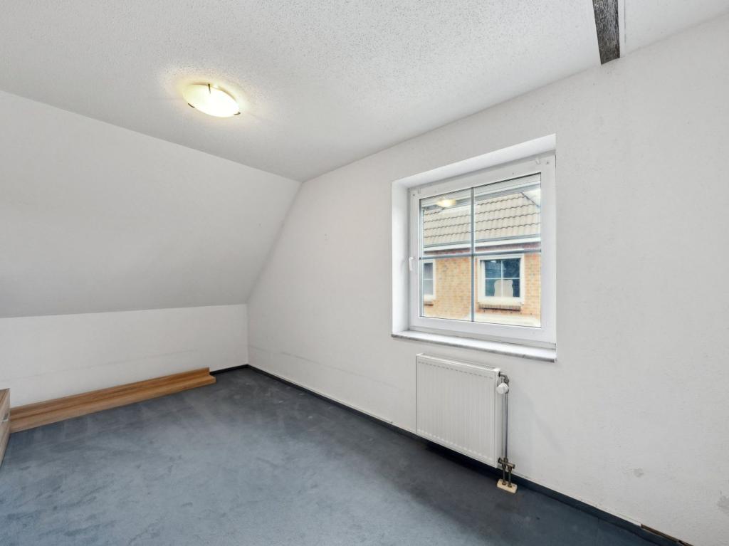 weiteres Zimmer OG