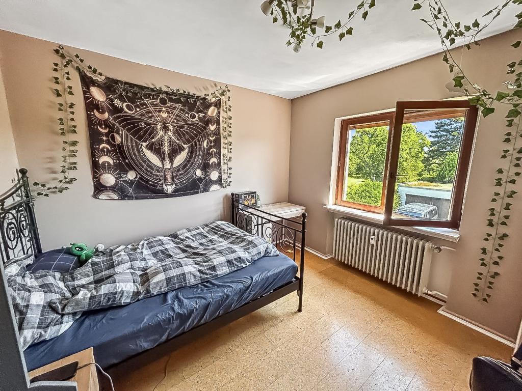 Schlafzimmer III