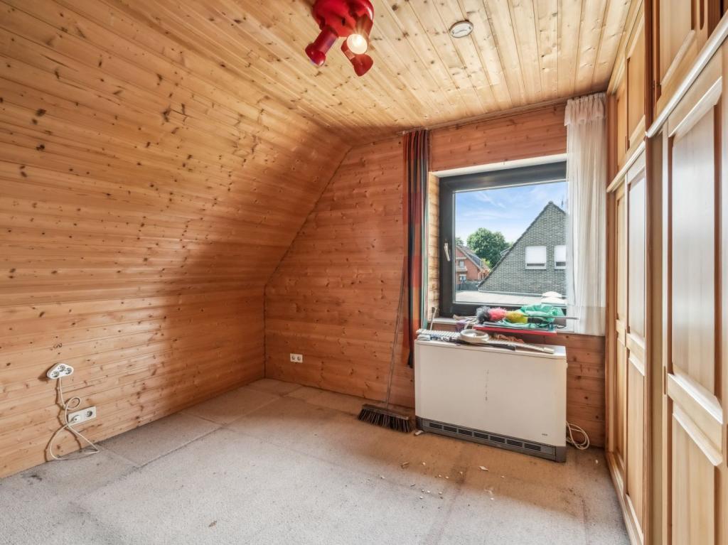 Zimmer 1 OG