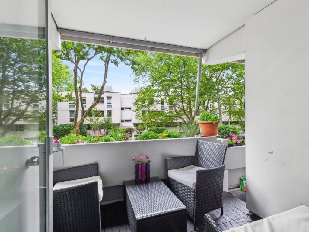 Balkon 1
