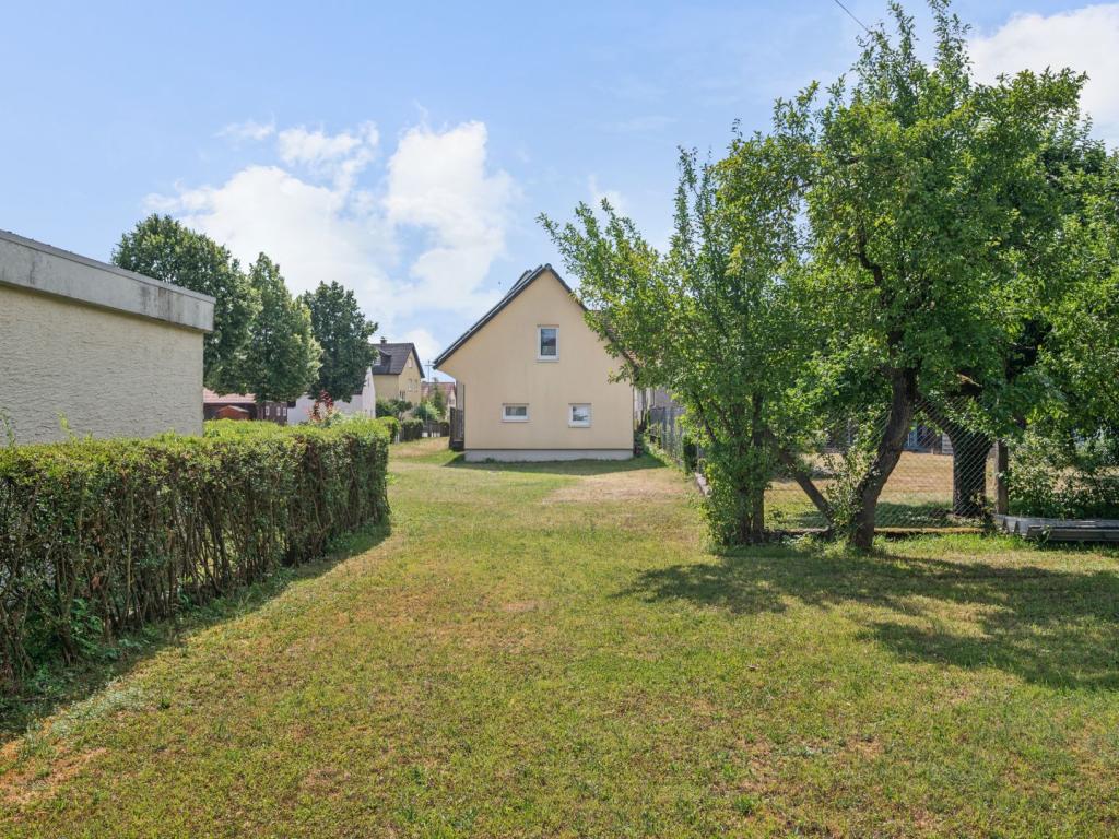 Grundstück - Ansicht 2 und 3_1