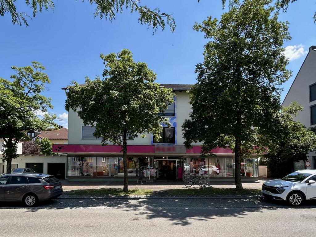 Außenansicht - Straßenseite