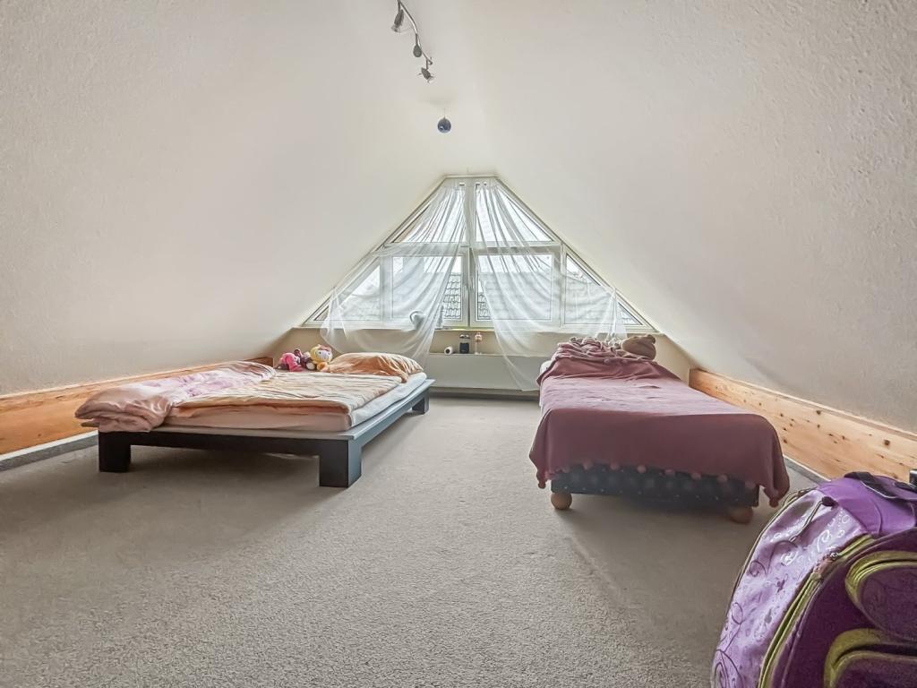 Zimmer 4 - Dachgeschoss
