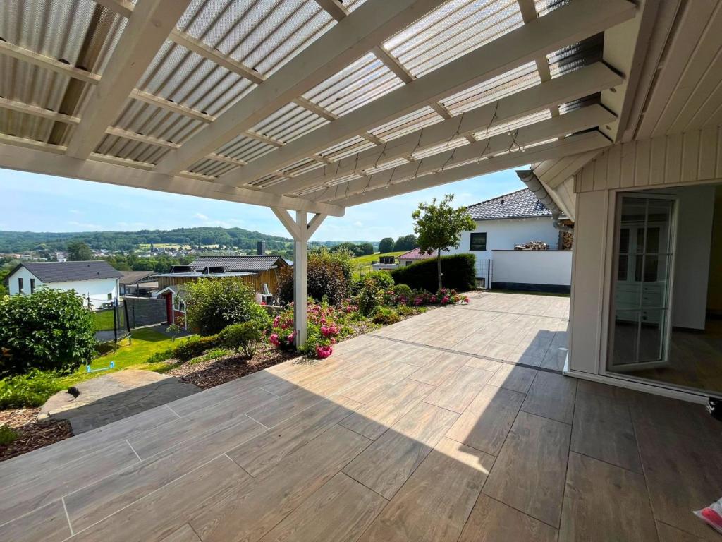 Terrasse Ansicht II