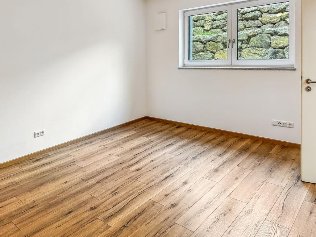 UG - Schlafzimmer 2