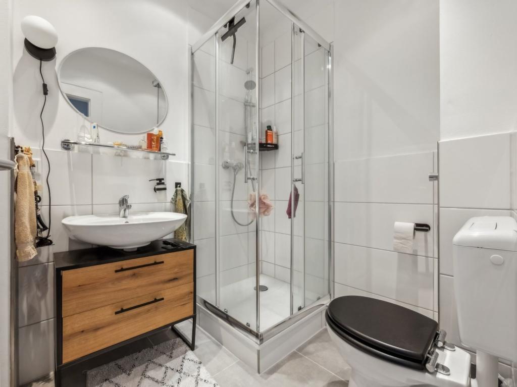 Badezimmer 2. OG rechts