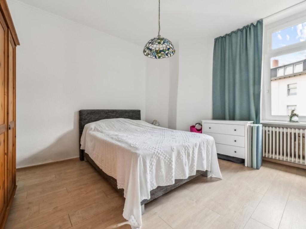 Schlafzimmer 1. OG rechts