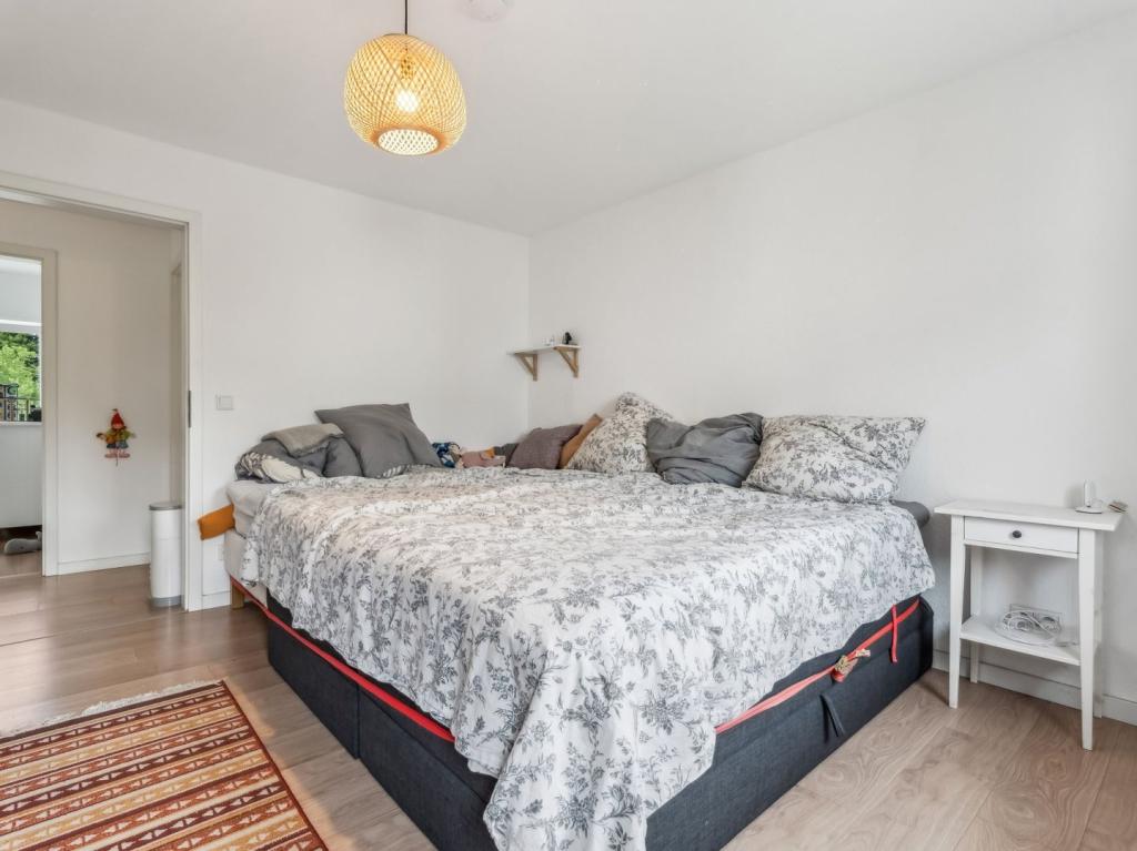 Schlafzimmer II