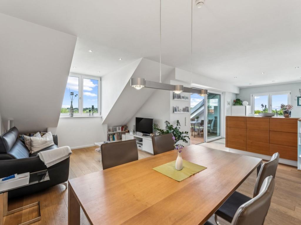 Wohn- und Essbereich