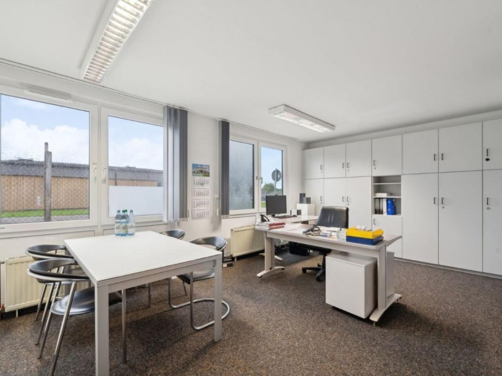 Büro