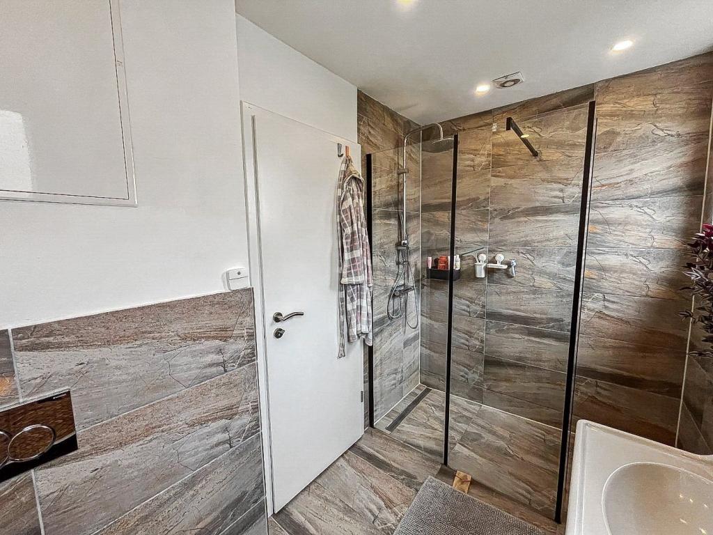 Badezimmer Erdgeschoss 