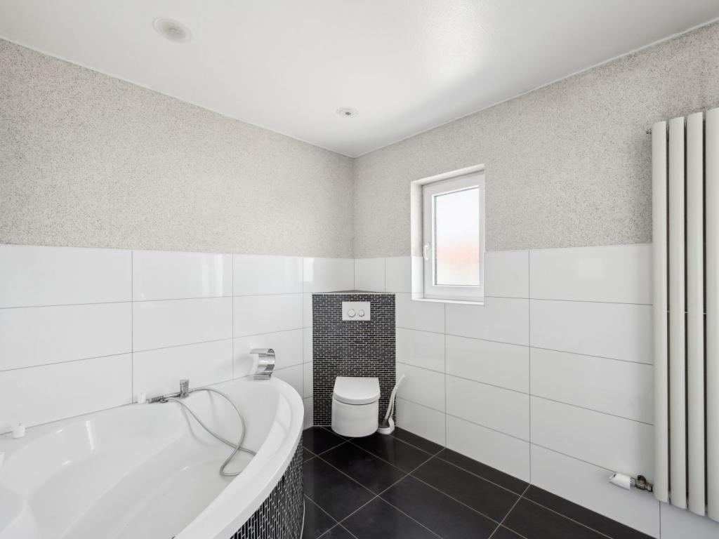 OG - Badezimmer - Ansicht 2