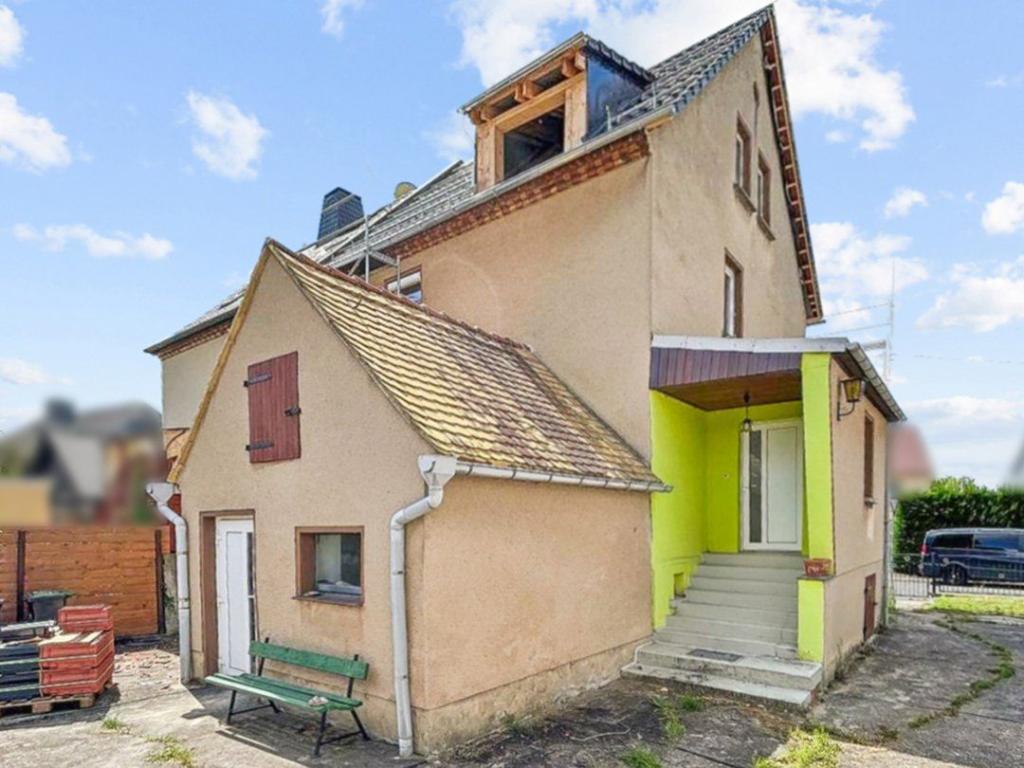 Hausrückseite