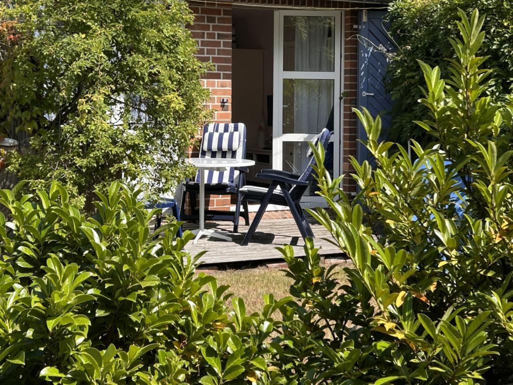 Terrasse vom Weg