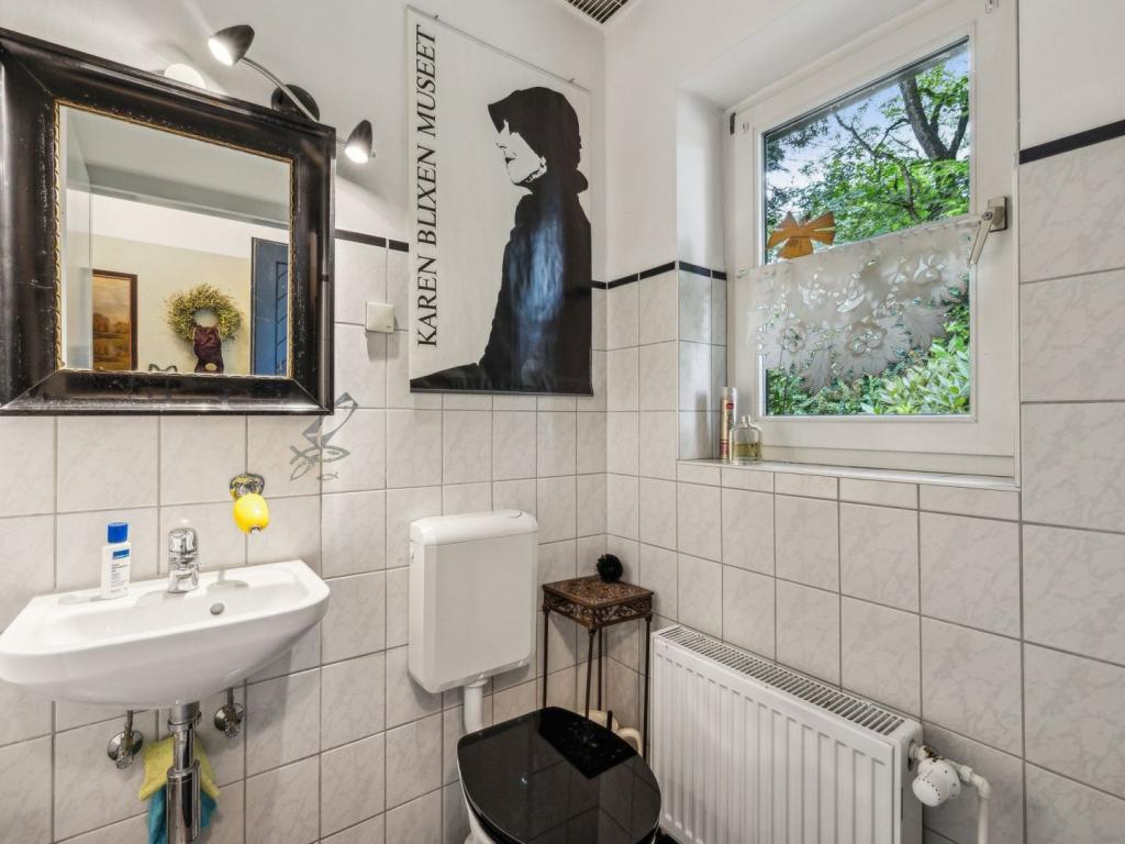 Gäste-WC Erdgeschoss