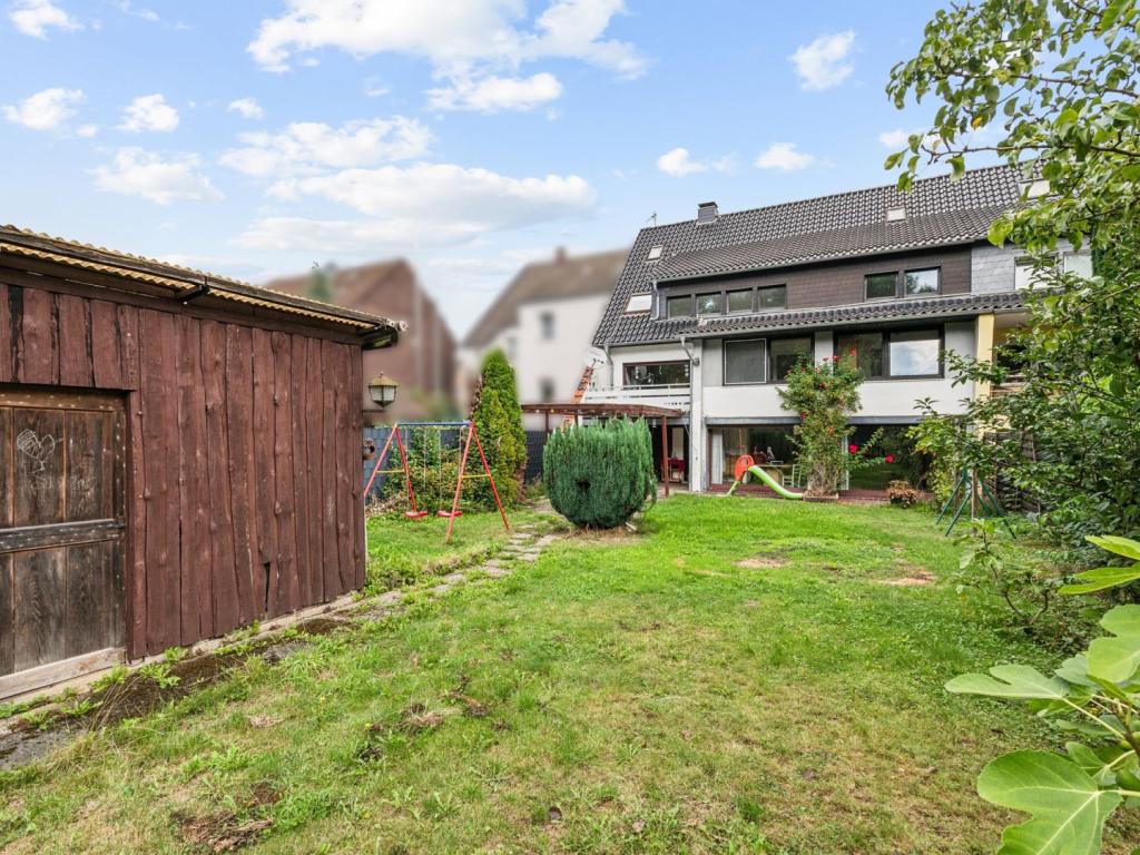 Rückansicht und Garten
