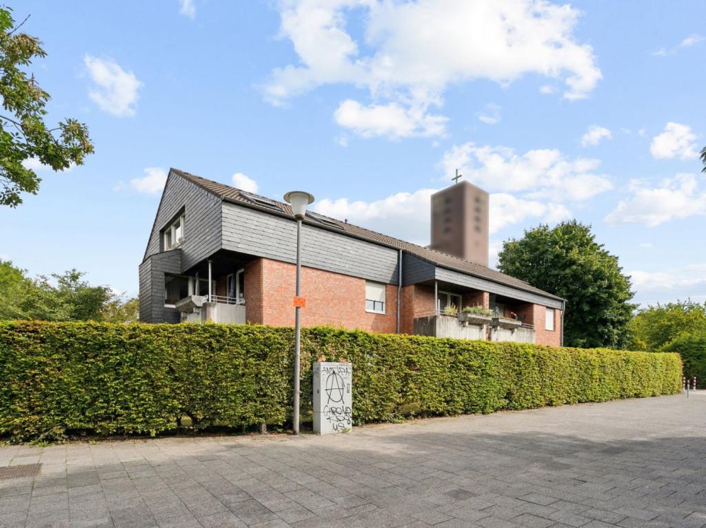 Straßenansicht