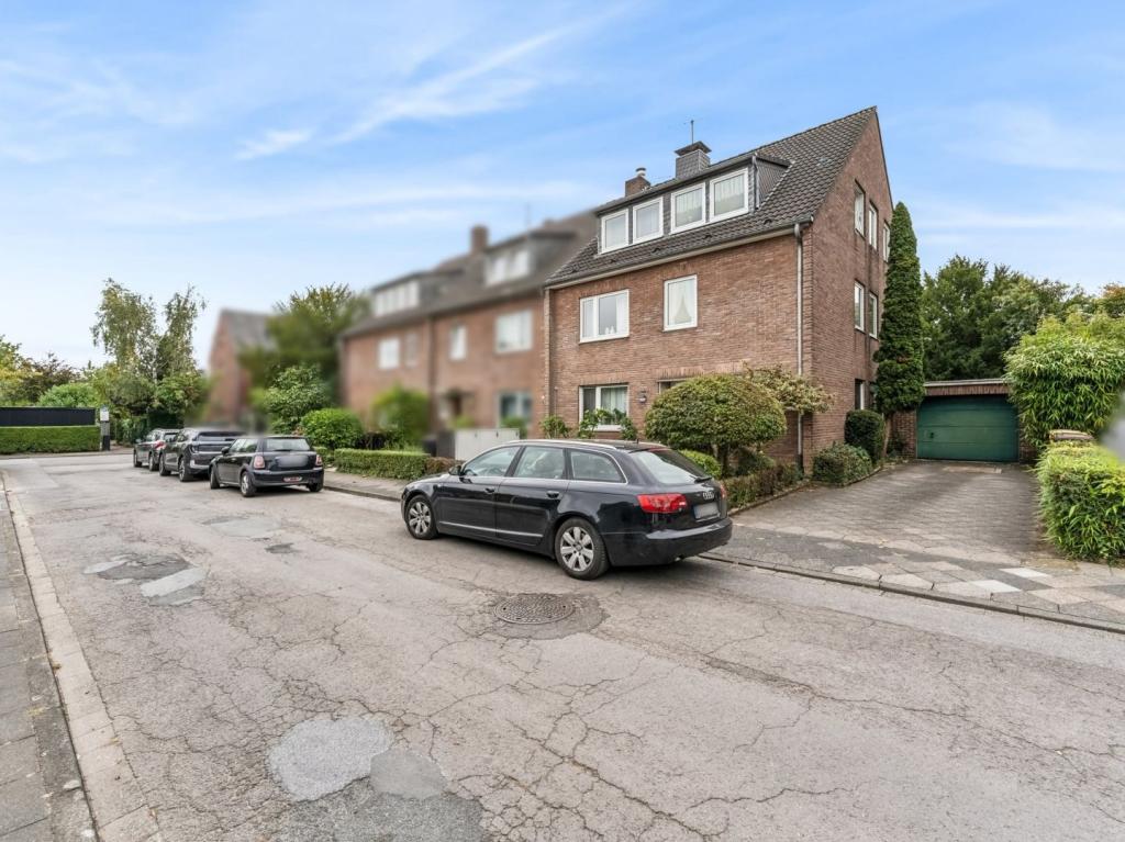 Immobilie in Meerbusch -  - Bild 1