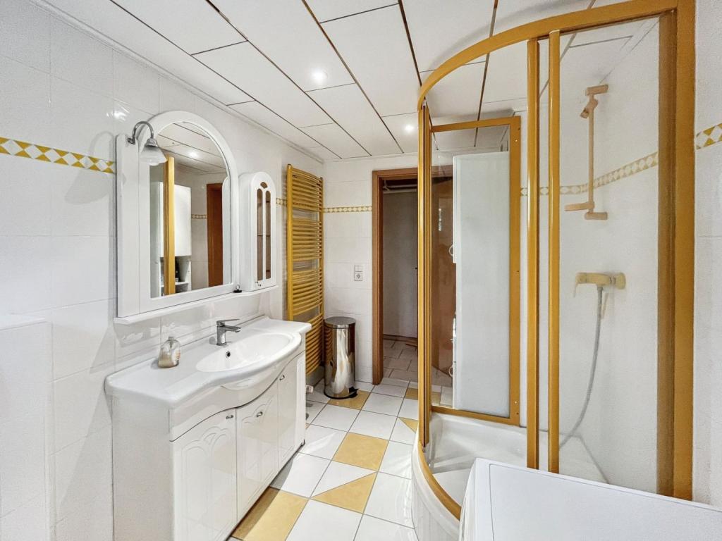 Badezimmer Kellergeschoss