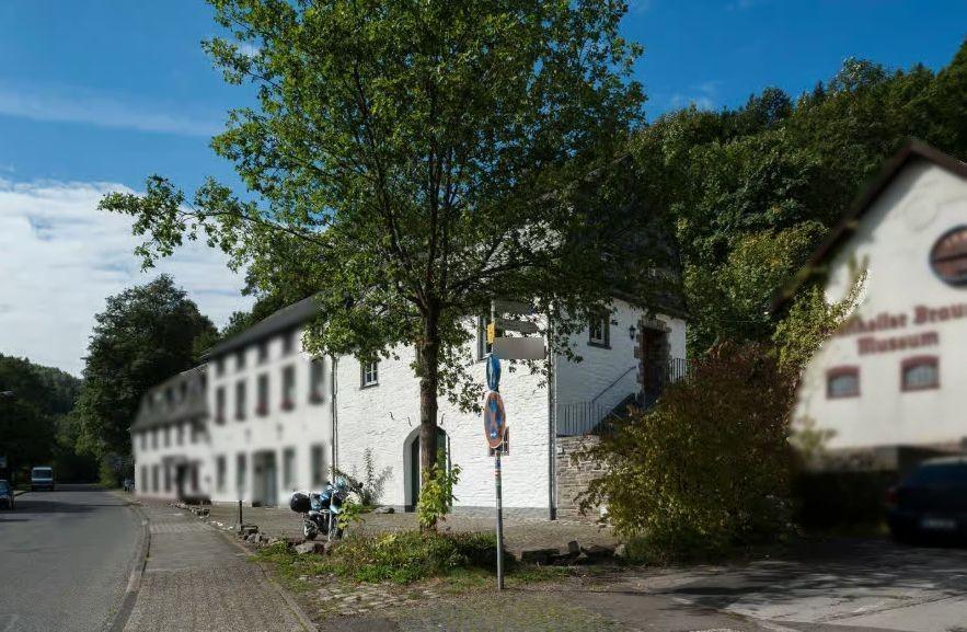 Straßenansicht