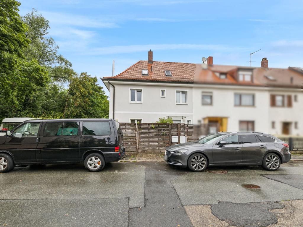 Straßenansicht