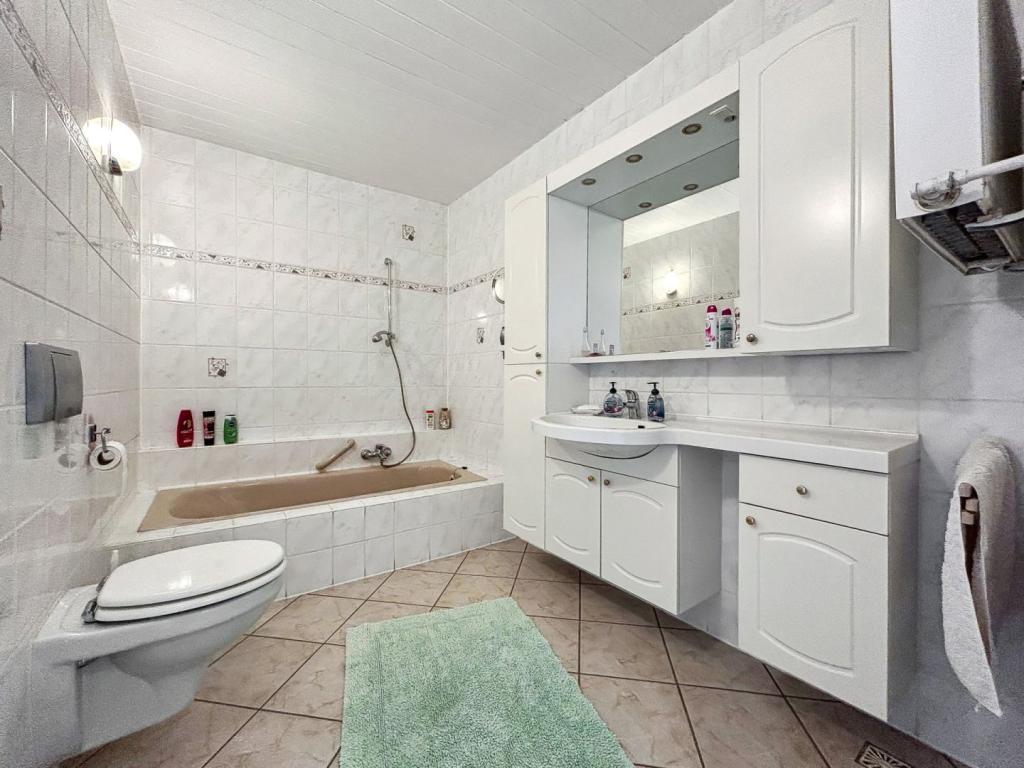 Badezimmer Erdgeschoss