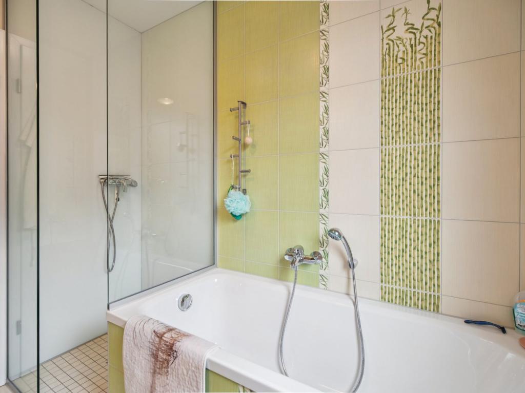 Badezimmer EG
