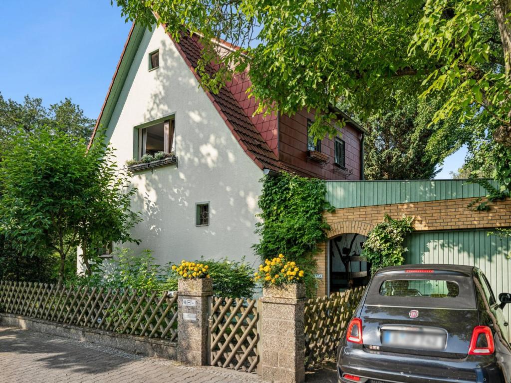 Straßenansicht