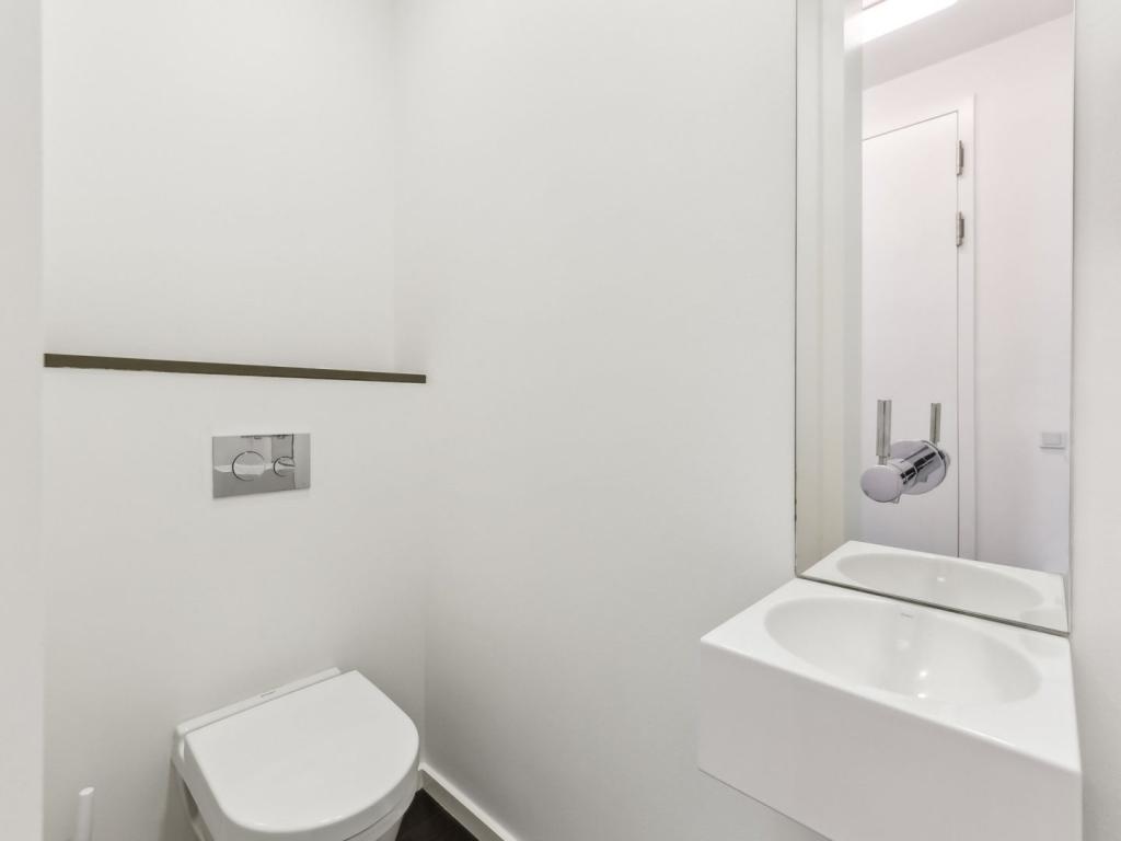 GÄSTE-WC
