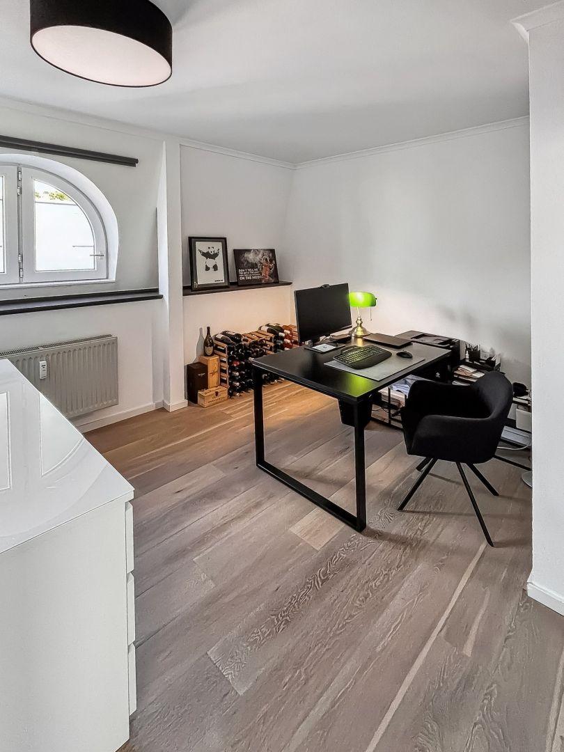 Arbeitszimmer